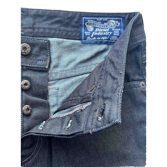 DIESEL Mens Black Denim BustShort 00SPKERS008 Jean Shorts Size 27 - Picture 4 of 10